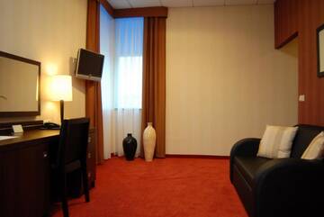 Фото номера Люкс Отель Hotel Pik г. Миколув 5